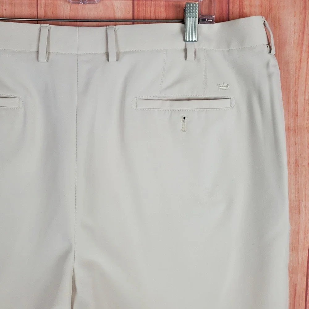 Peter Millar Crown Comfort Performance Shorts Sz 38 Tan Slash